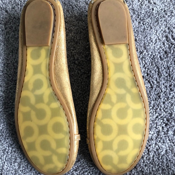 Coach Shoes - Picture 3 of 6